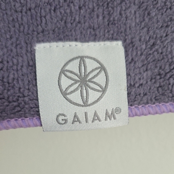 GAIAM Purple Hair Towel - Picture 3 of 4